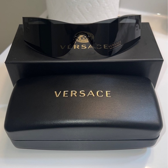 Versace Accessories - Versace Sunglasses - Unisex